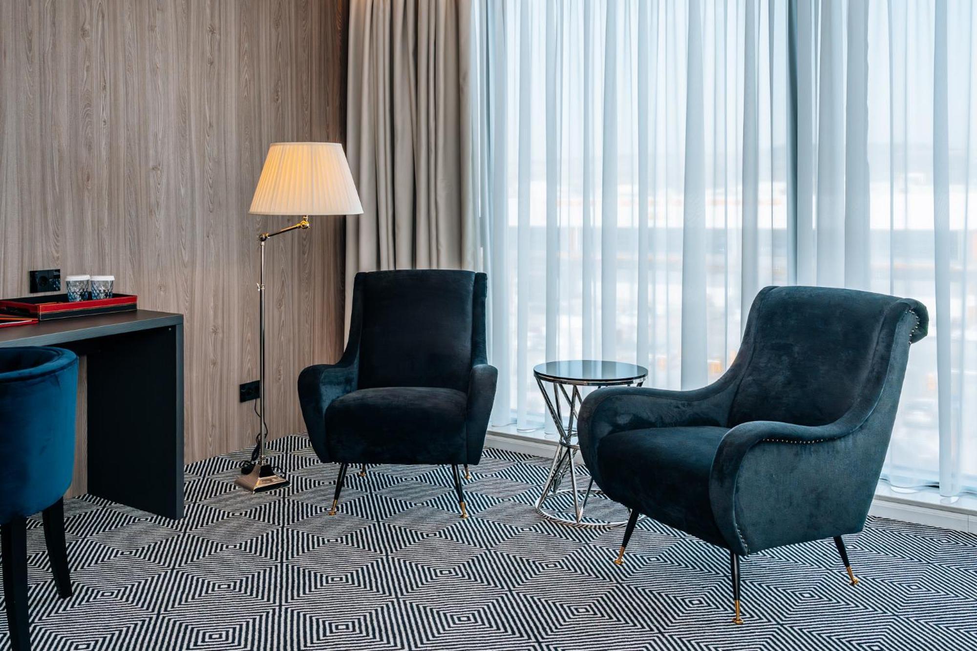 Sky Airport Hotel 克卢日-纳波卡 外观 照片