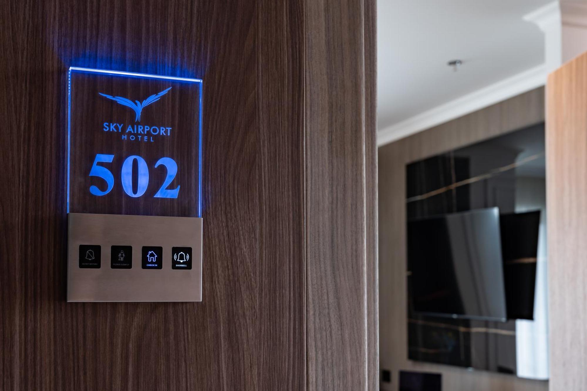 Sky Airport Hotel 克卢日-纳波卡 外观 照片